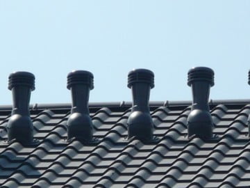 фановые трубы канализации в частном доме на крыше
